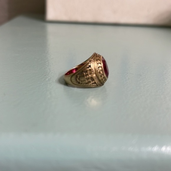 Jostens 10K 1957 St Marys Academy class ring - Picture 3 of 5